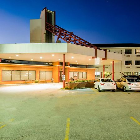 Sinbads Hotel & Suites Gander Exterior foto