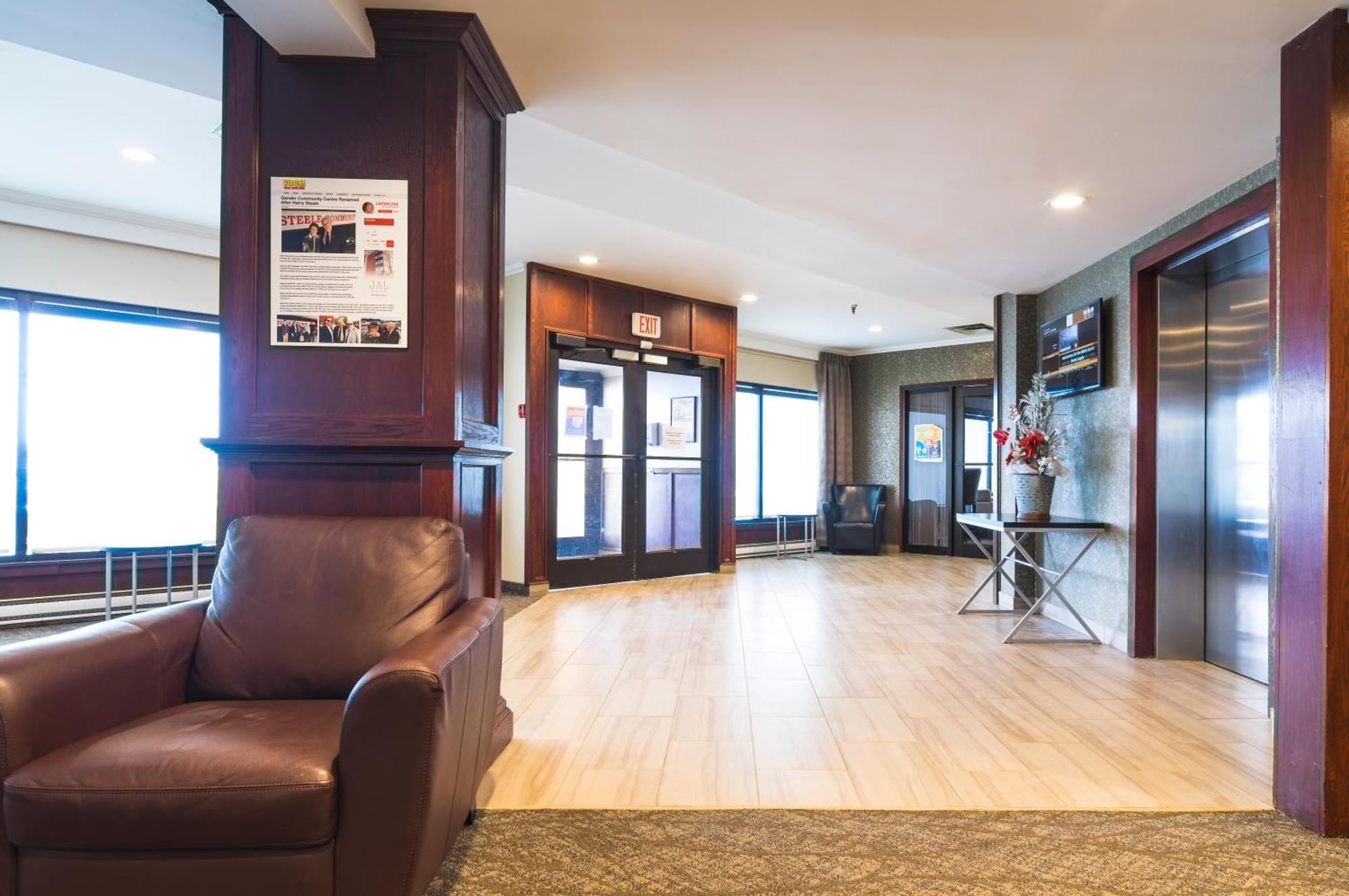 Sinbads Hotel & Suites Gander Exterior foto