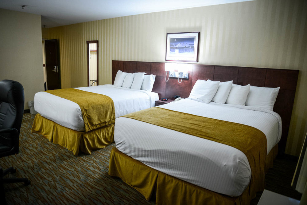 Sinbads Hotel & Suites Gander Exterior foto